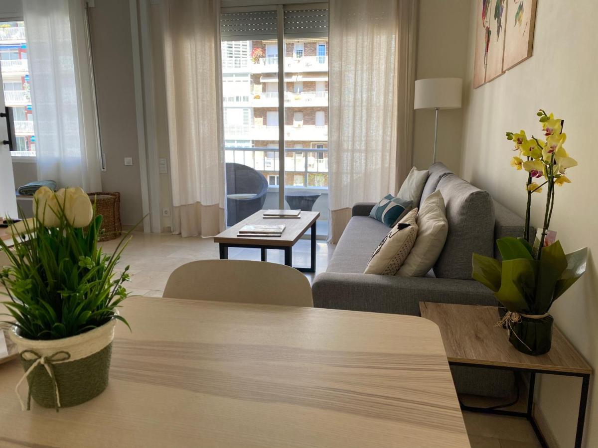 Precioso Y Tranquilo Apartamento Zona Alta Diagonal Barcelona Buitenkant foto