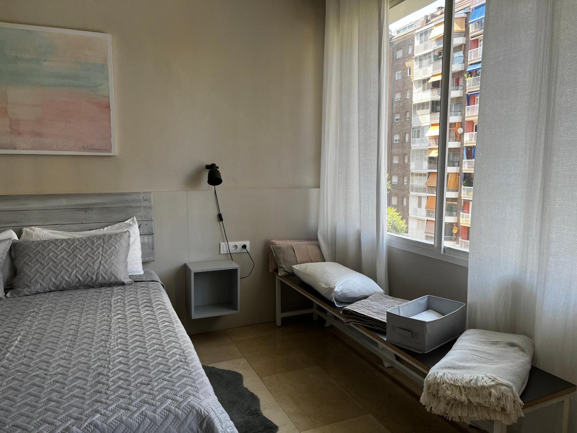 Precioso Y Tranquilo Apartamento Zona Alta Diagonal Barcelona Buitenkant foto
